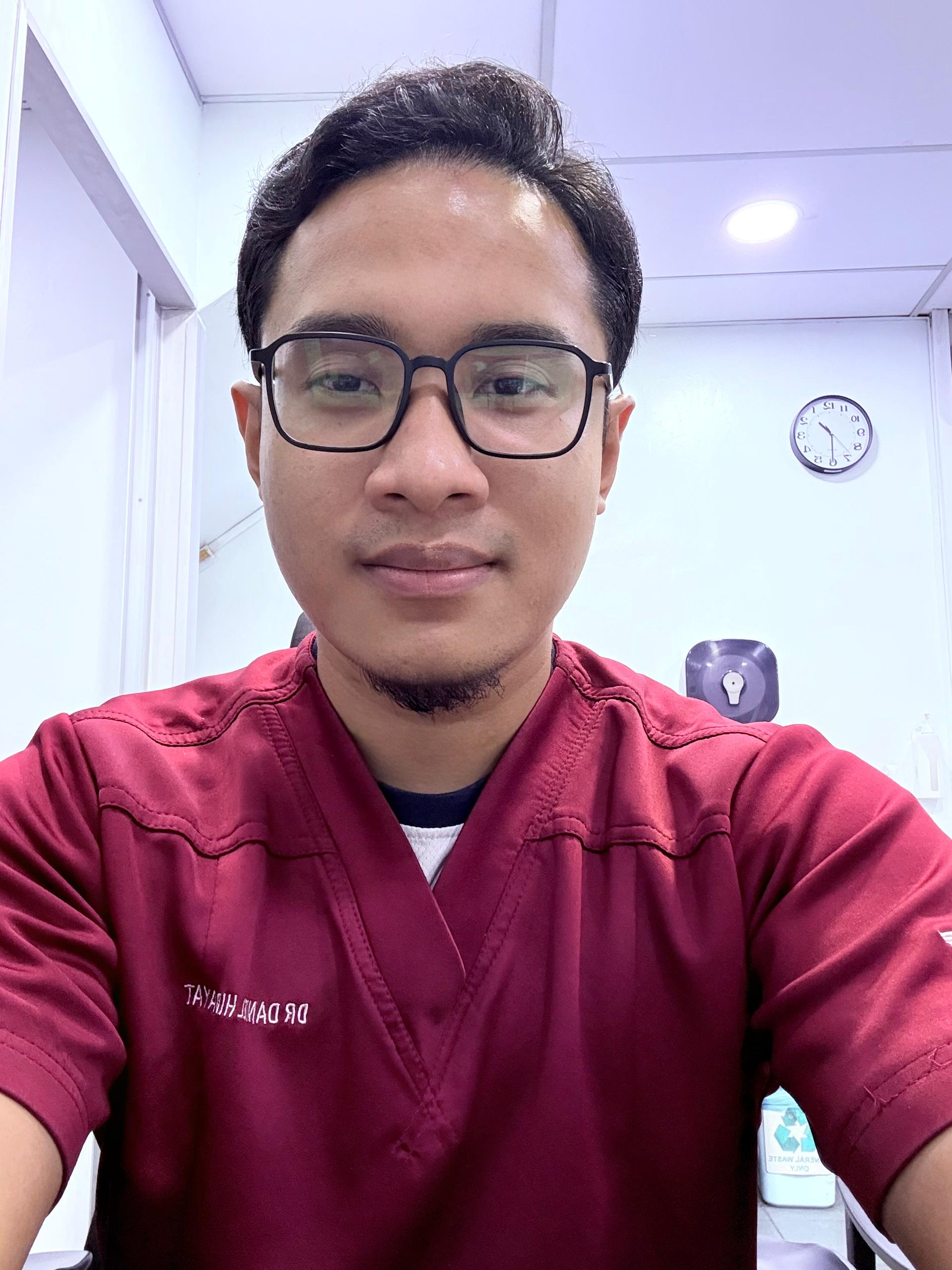 Dr Daniel Hidayat bin Zuraimy